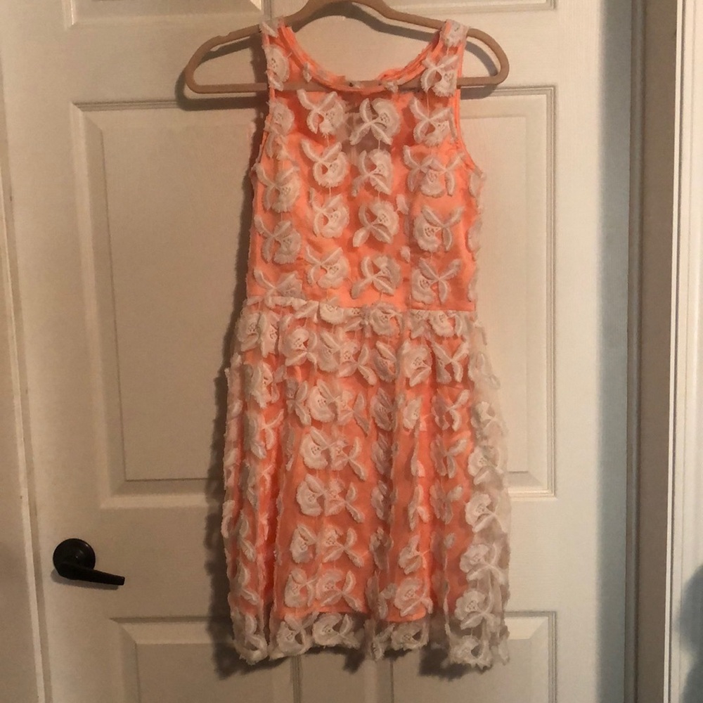 Homecoming or casual dress Lace sheer Medium NWT Minuet